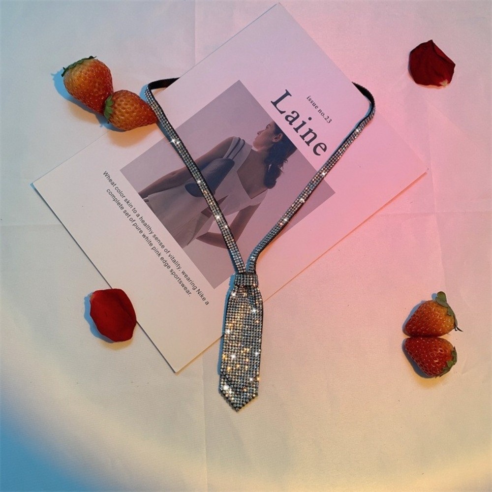 Bow Tie Pre Tied - Блестящий галстук-бабочка с двойным слоем страз,